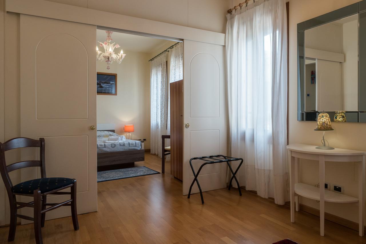 B&B Acqua Azzurra Venise Extérieur photo