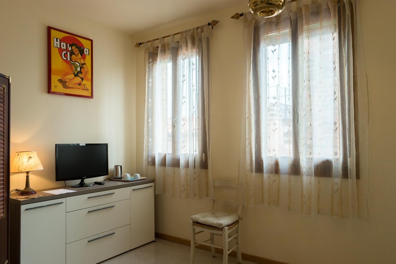 B&B Acqua Azzurra Venise Extérieur photo