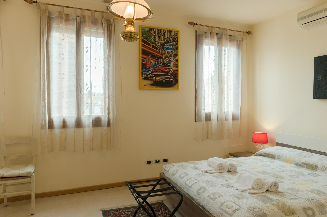 B&B Acqua Azzurra Venise Extérieur photo